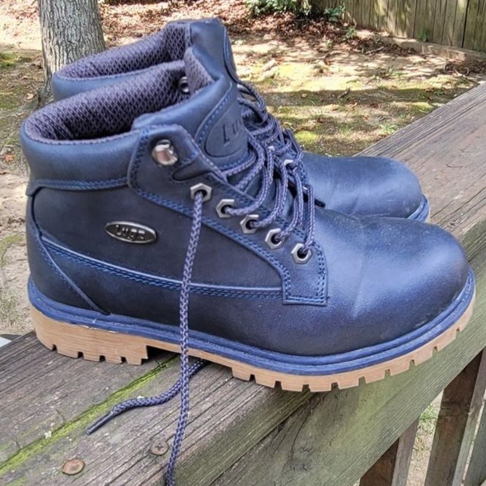 Lugz Mangle Mid Boot